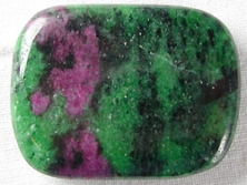 Zoisit-Rubin A+ ohne Lochung [ca.8x30x40 mm]