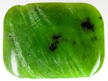 Nephrit A+ mit Lochung [ca.8x30x40 mm]